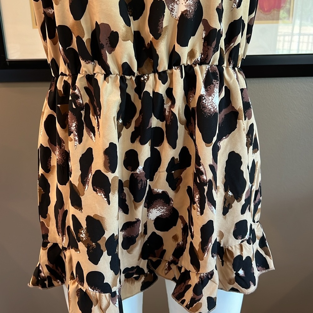 SHEIN Leopard Print Stretch Waist Halter Romper Size Large - Picture 4 of 8